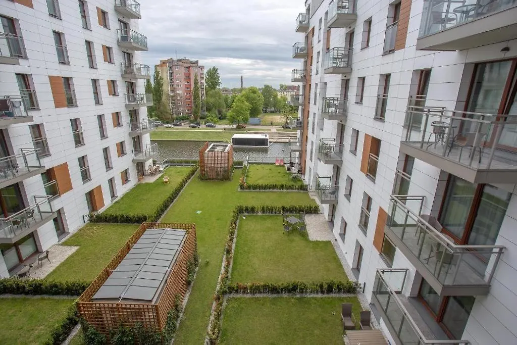 Apartmate- Riverside Jaglana Oldtown Apartments With View Gdansk 0*,  Poland